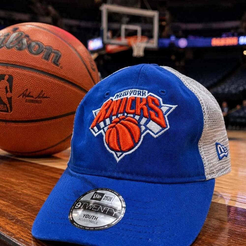 New Era New York Knicks 9TWENTY Youth Trucker Hat